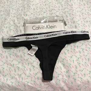 NEW Calvin Klein Carousel Logo XL Cotton Black White Thong Panty